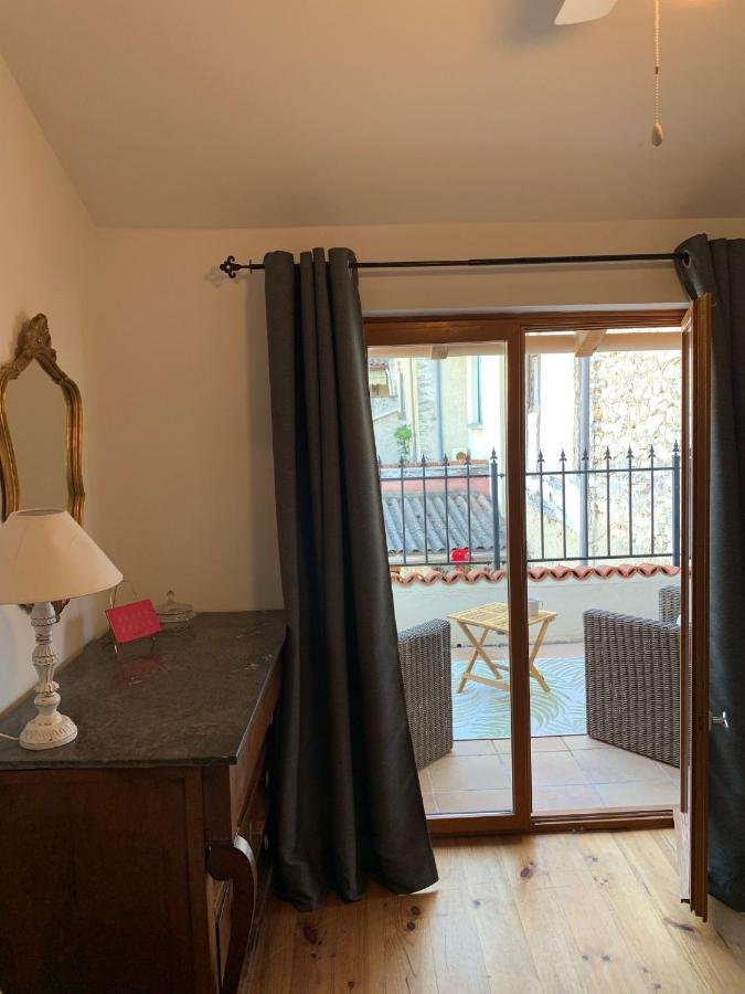 Holiday home Maison Cosy Coeur De Bastide+ Cour + Vue Sur Toits Eymet